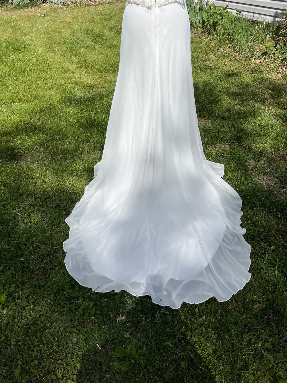 Maggie Sottero Ivory Beaded Two-Piece Bridal Gown with Train - Picture 7 of 11